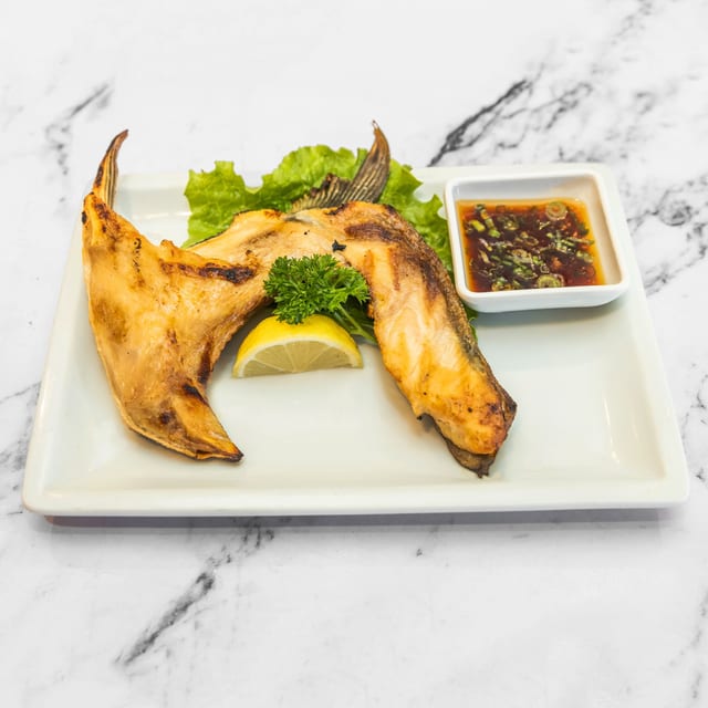 Yellowtail Collar.